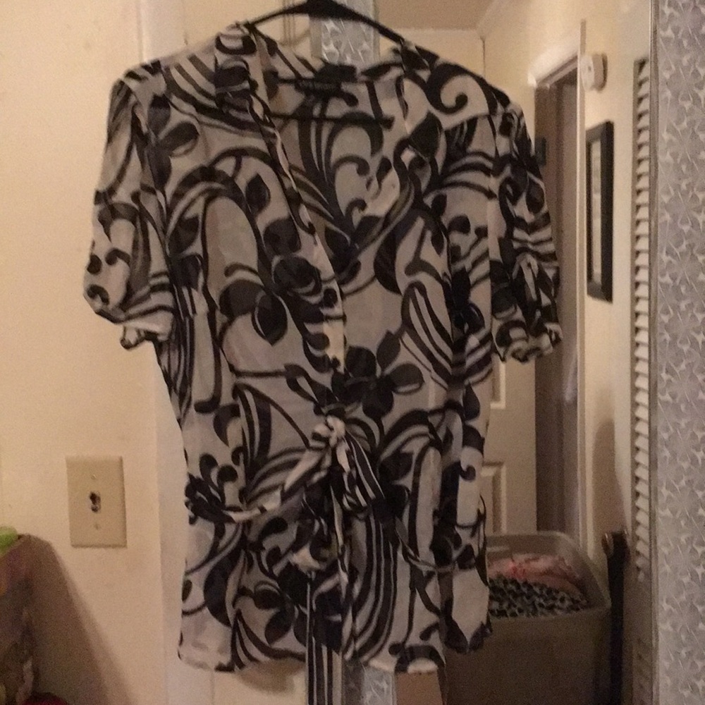 Shirt - Picture 2 of 2